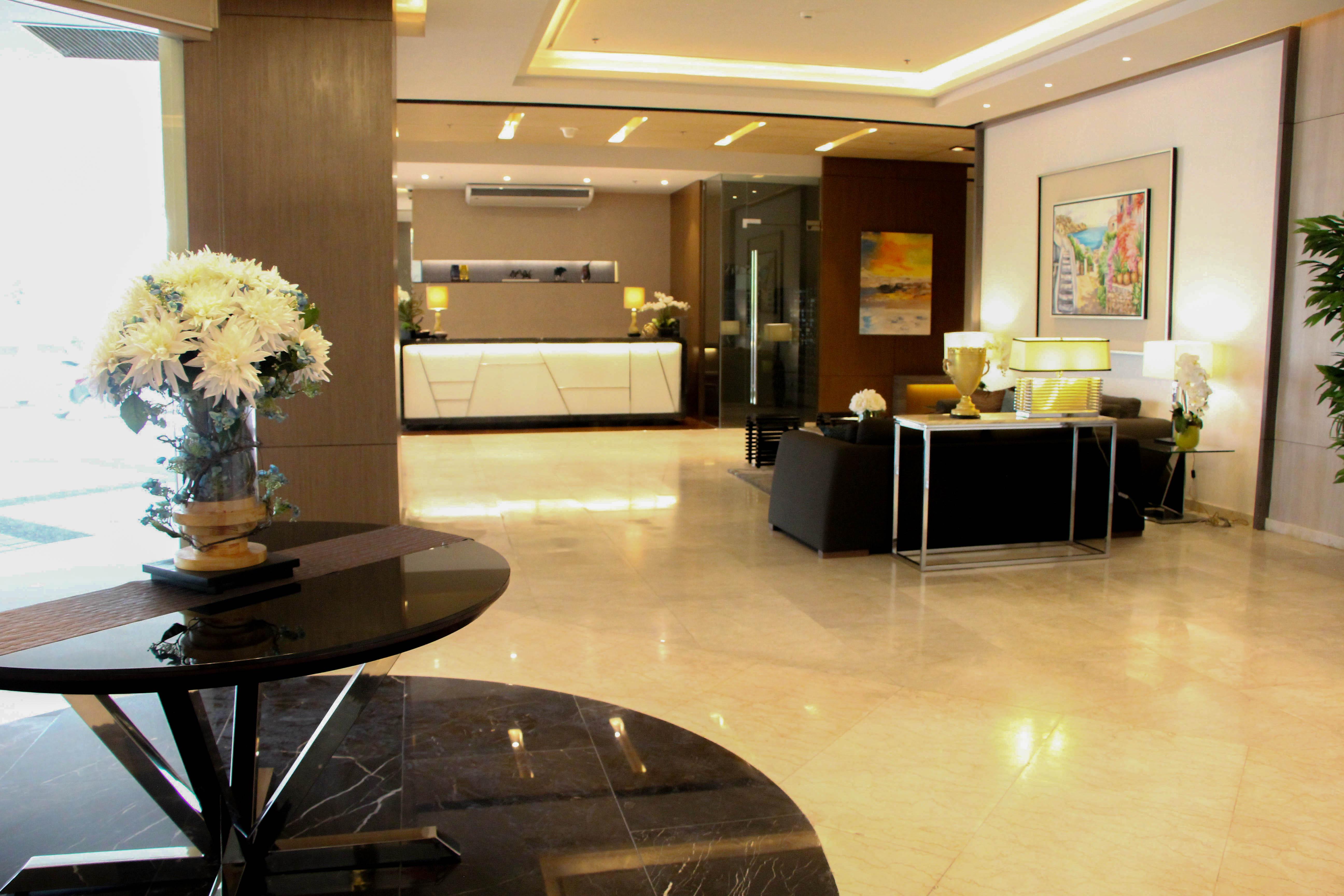 Santorini Hotel Marikina Экстерьер фото